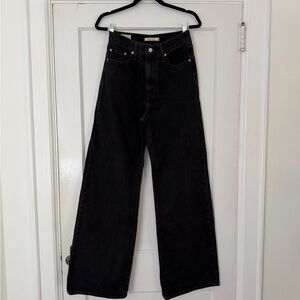 Levi’s Size 28 34 inch inseam Classic High-Rise Wide-Leg Jeans - Black